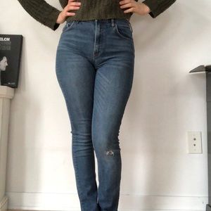 REFORMATION HIGH WAISTED DARK WASH SKINNY JEANS